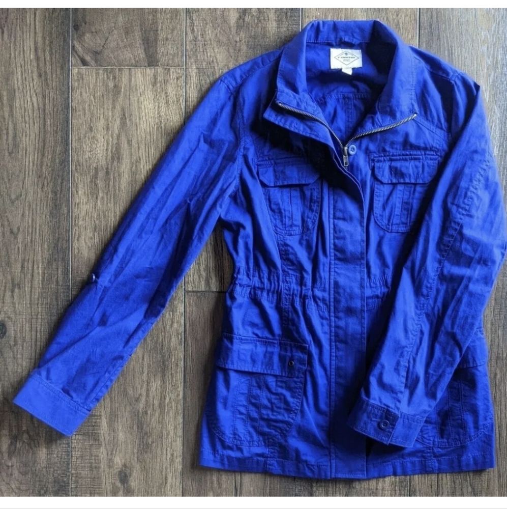 St Johns Bay Medium Zip Up Jacket Bright Blue, Buttons at Neck & Cinch Waist.